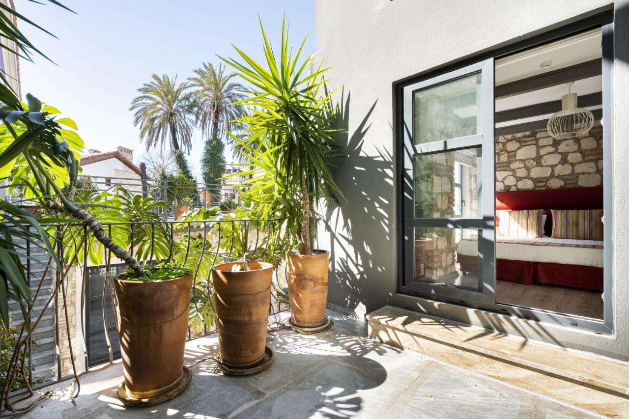 Pleasant Flat Near Hadrians Gate Apartment Antalya Exterior photo