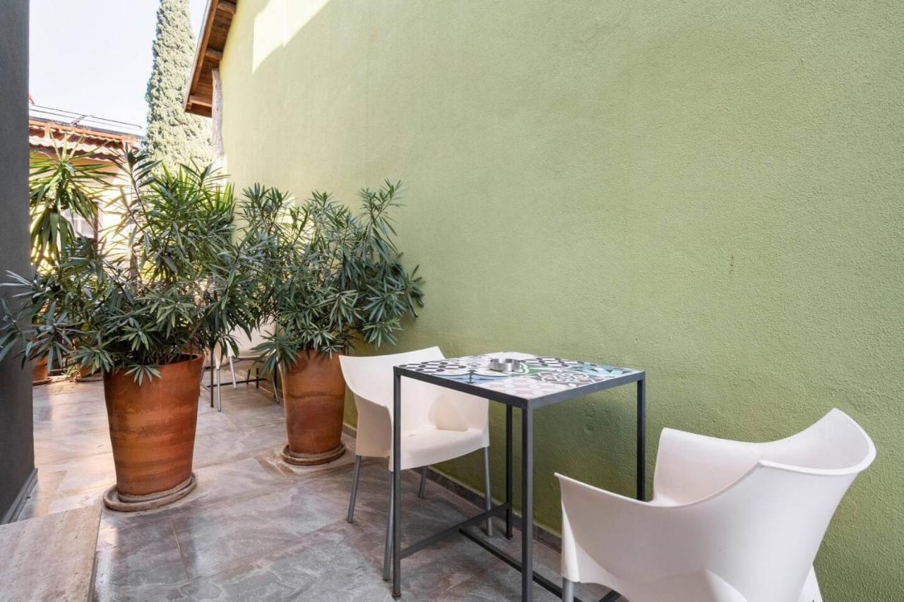 Pleasant Flat Near Hadrians Gate Apartment Antalya Exterior photo